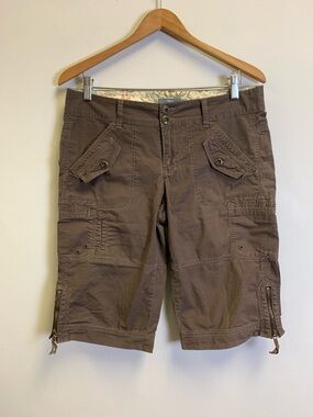 Apt. 9 Brown Cargo Capris with Zip Hems & Utility Pockets